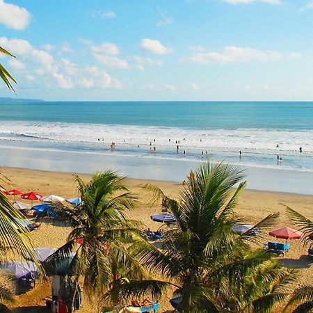 Villa Hitam Putih Legian Bali Seminyak  Ngoại thất bức ảnh