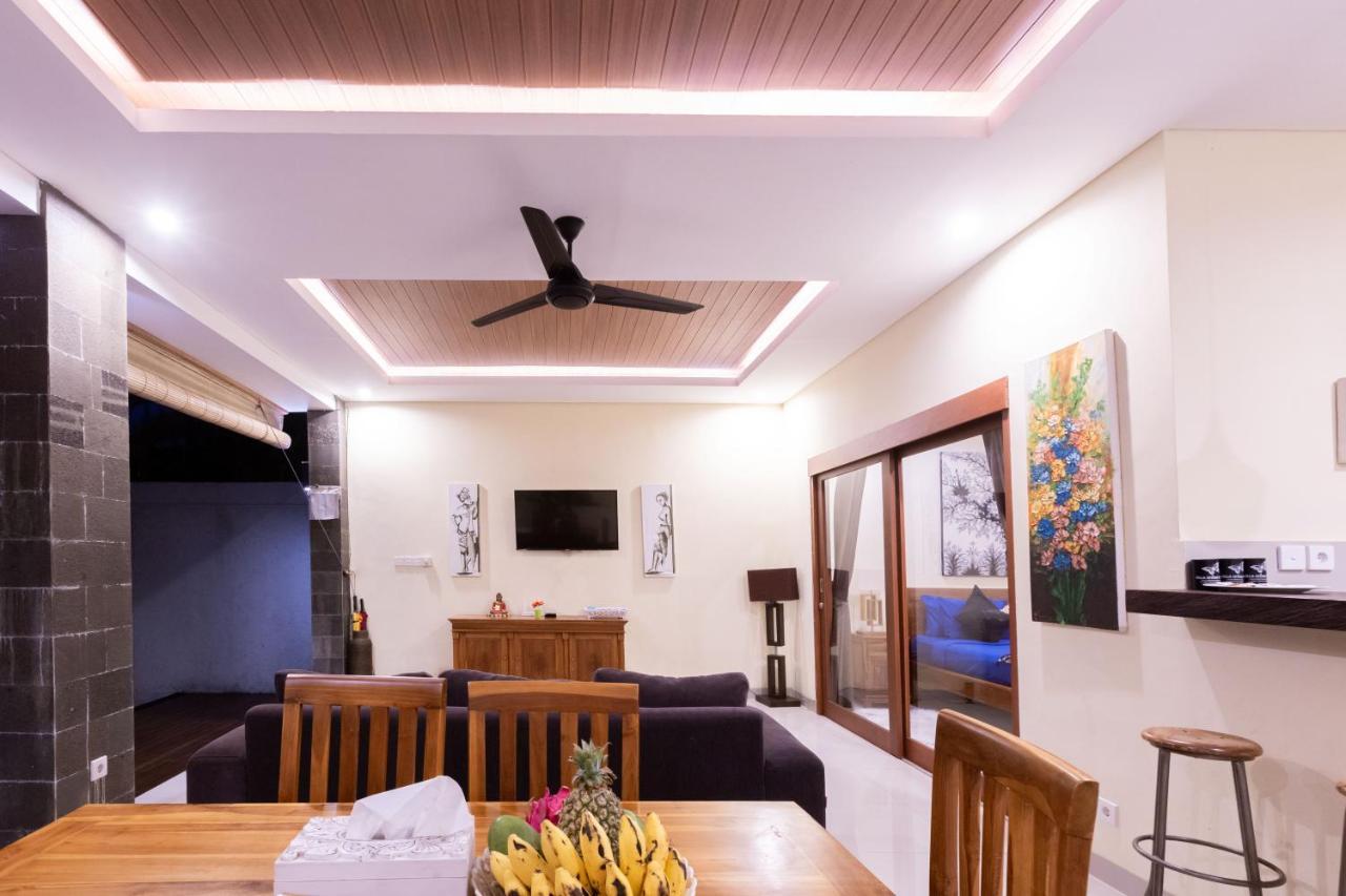 Villa Hitam Putih Legian Bali Seminyak  Ngoại thất bức ảnh